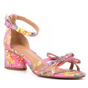 25
Copper Key Prance Floral Satin Rhinestone Bow Sandals Pink Multi Size 7.5 M